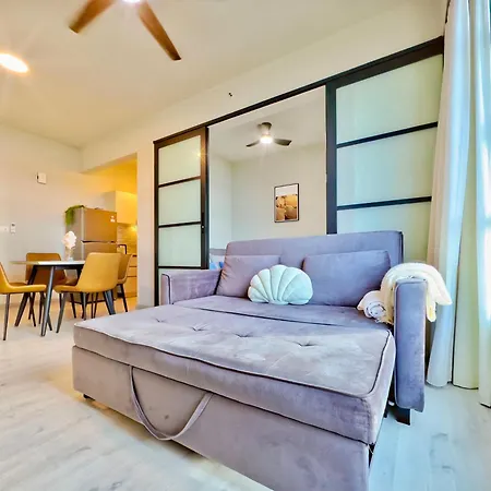 #6 Jesselton Quay City Pads Seaview By Zeluxo Kota Kinabalu Exterior photo